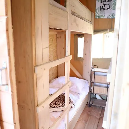 אוהל מפואר Glamping Nunspeet, Veluwe
