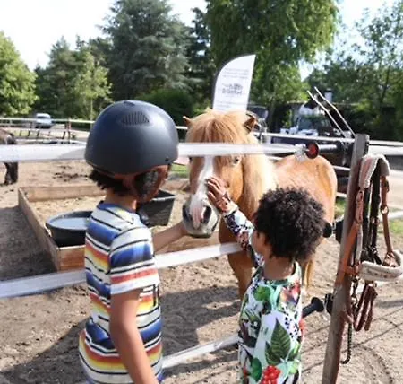 Glamping Nunspeet, Veluwe אוהל מפואר